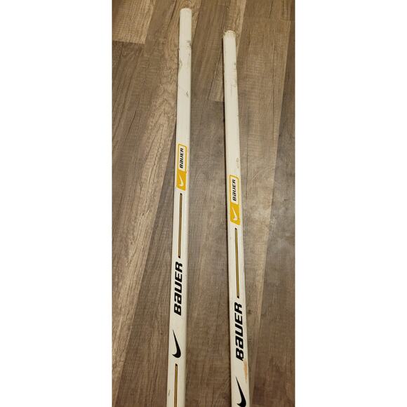 2 Vintage Bauer Nike One 20 Hockey Stick Right Handed Junior Flex 52 P92 Lindros - Picture 10 of 10